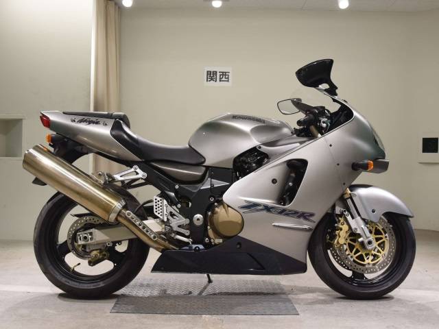 Kawasaki Ninja ZX 12 2000