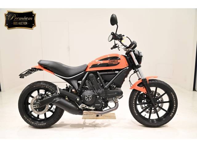 Ducati Scrambler sixty2