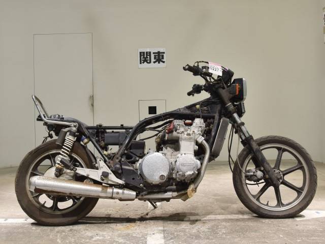 Kawasaki KZ1300 1983 год