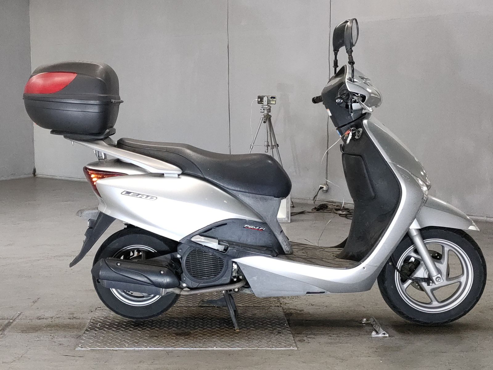 Honda LEAD110 110 см 2012 года