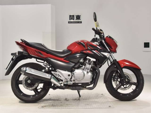 Мотолайф мотоциклы из японии. Suzuki GSR 250.