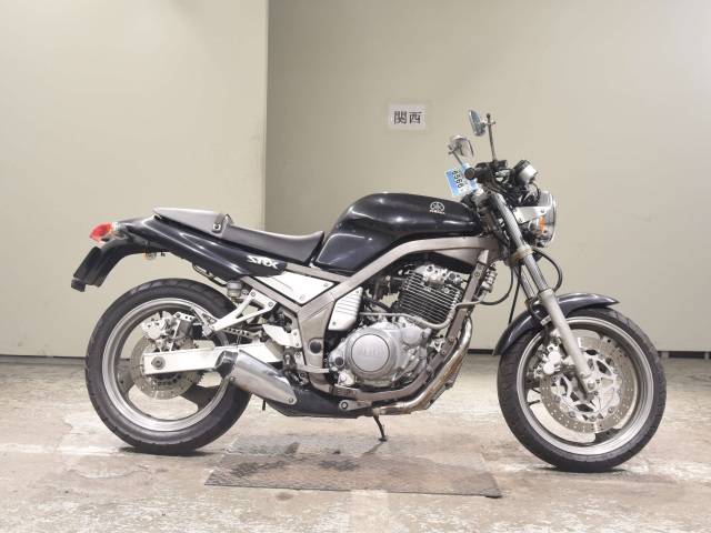 Yamaha SRX 400