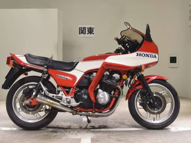 Honda cb900f Hornet