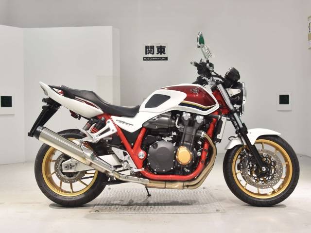 Honda CB1300SF 2022 год