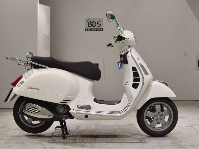 2010 Vespa 250ie