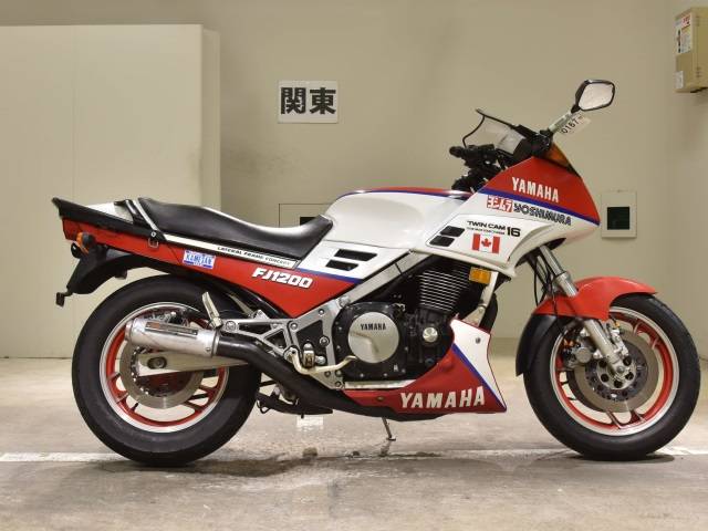 Yamaha FJ 1100