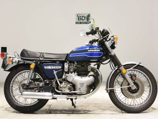 Kawasaki W3 650 см 1974 года