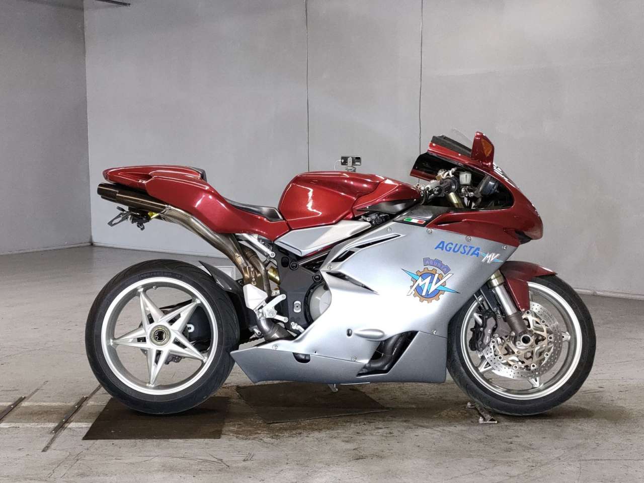 MV Agusta f4 LH 44