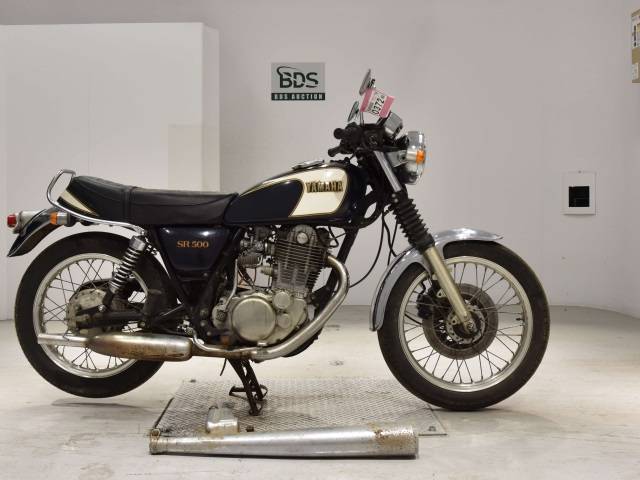 Yamaha SR500 1984 год