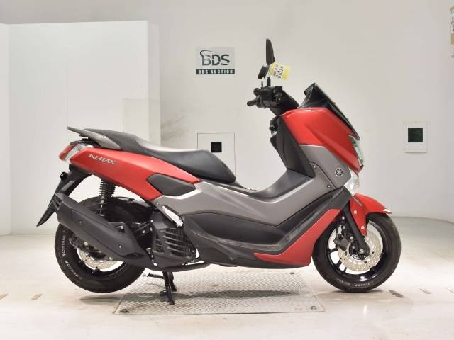 Yamaha n max 155