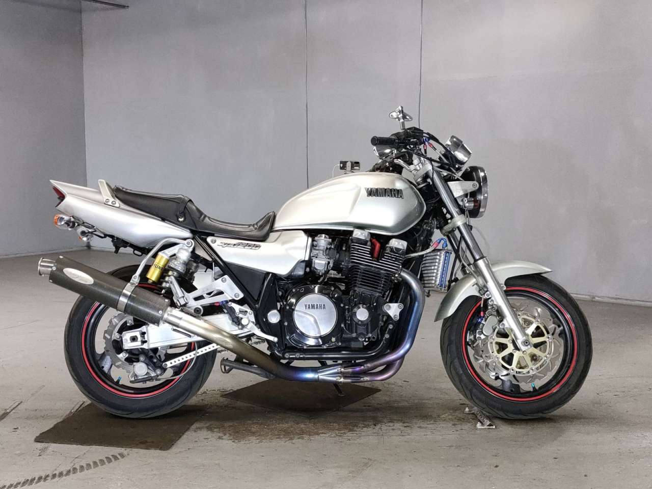 Yamaha xjr1200