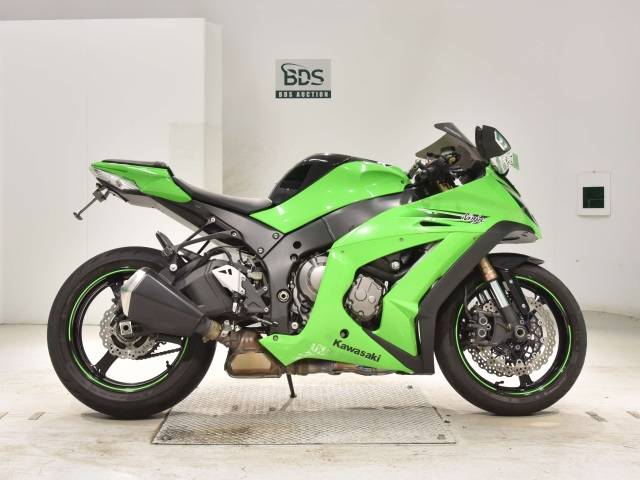 Kawasaki ZX 10 Ninja 2011