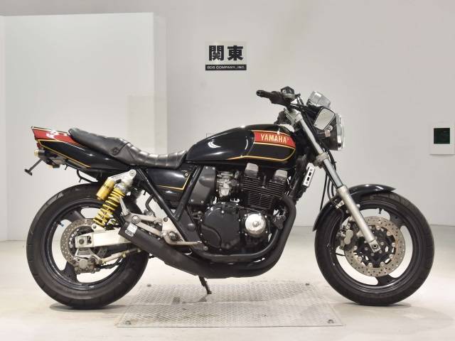 Yamaha XJR400 1995 год