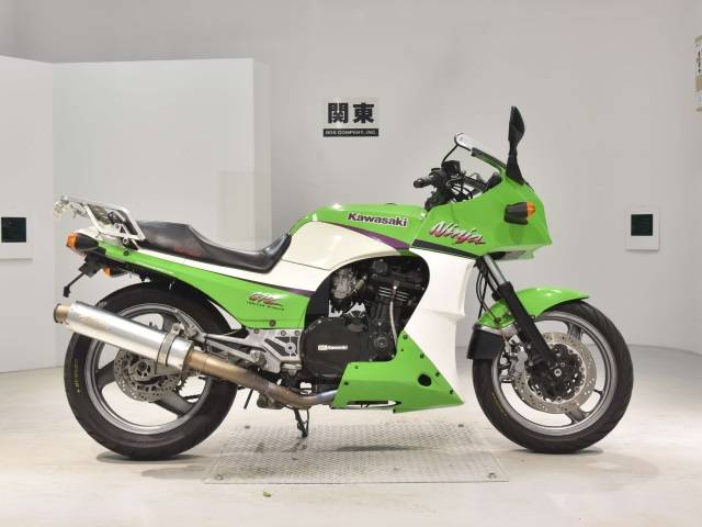 Kawasaki GPZ900R 2001 год