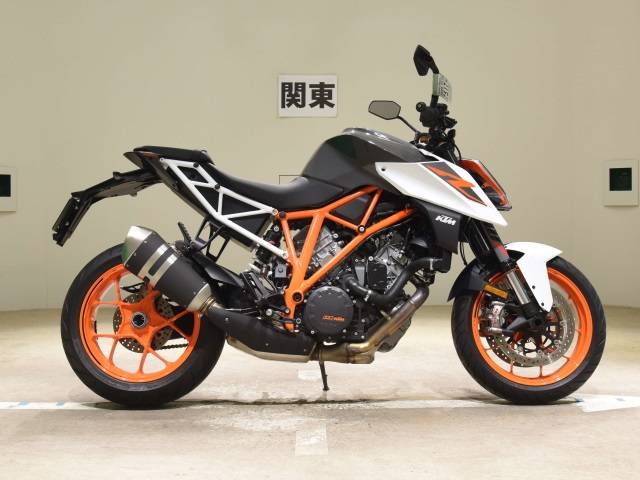 KTM 1290 super Duke r Blueprints