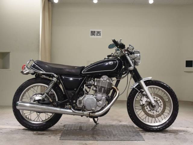 Yamaha SR 400 чоппер