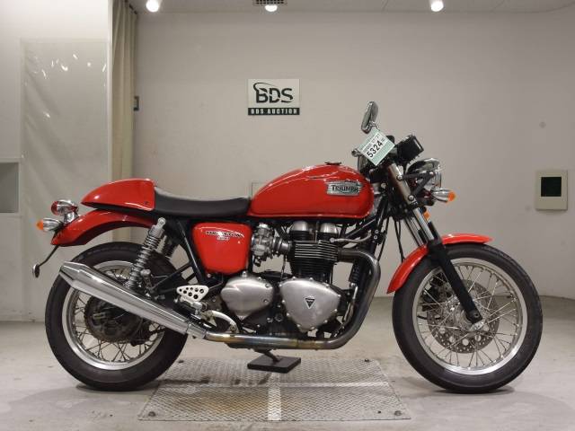 Triumph Thruxton 865